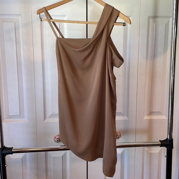 NWT Helmut Lang Asymmetrical Sleeve Silk Blouse in Camel sz S - Picture 2 of 15